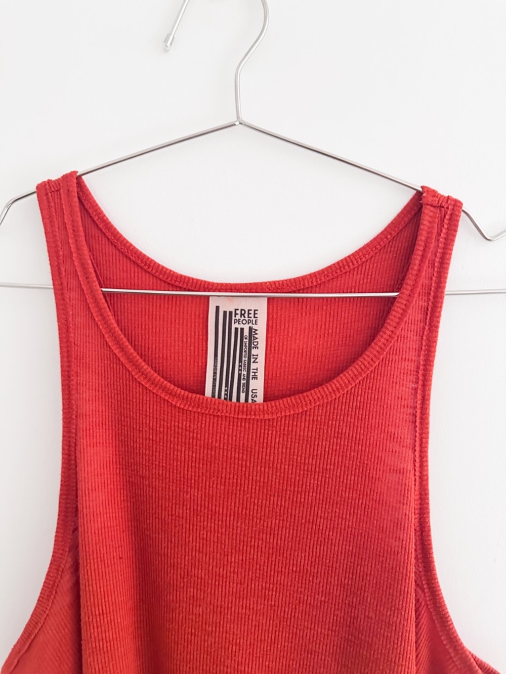 Red Ribbed Tank Top - Women - Picture 5 of 8